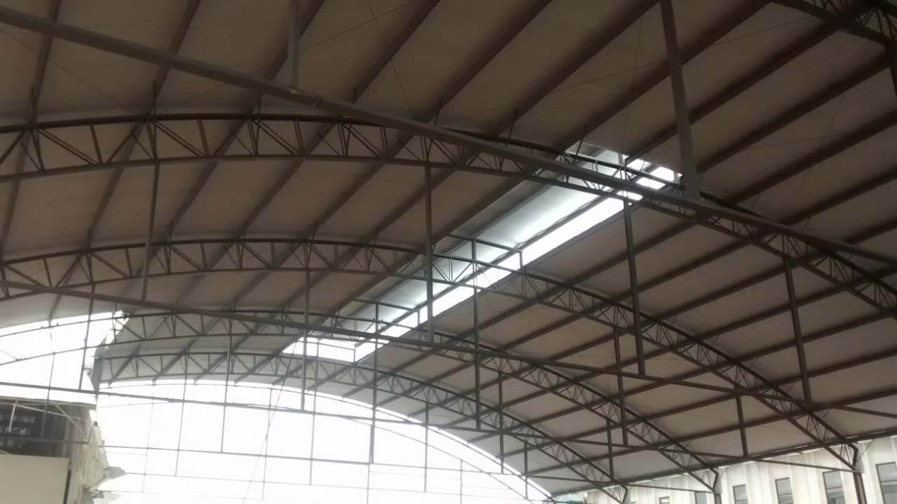 Estrutura metálica interna